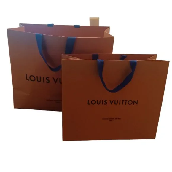 LOUIS VUITTON GIFT SHOPPING BAGS - Picture 3 of 3